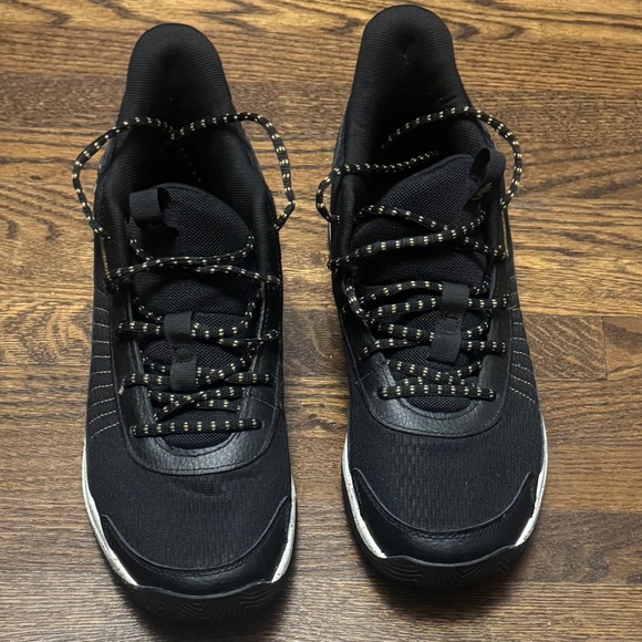 Under Armour Curry 3Z7 Basketball Shoes - Picture 3 of 7